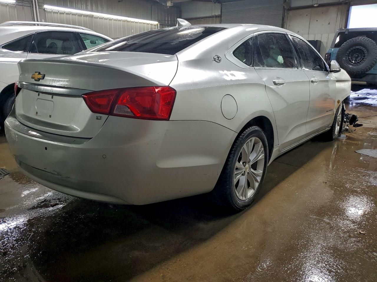 2015 CHEVROLET IMPALA LT photo 5