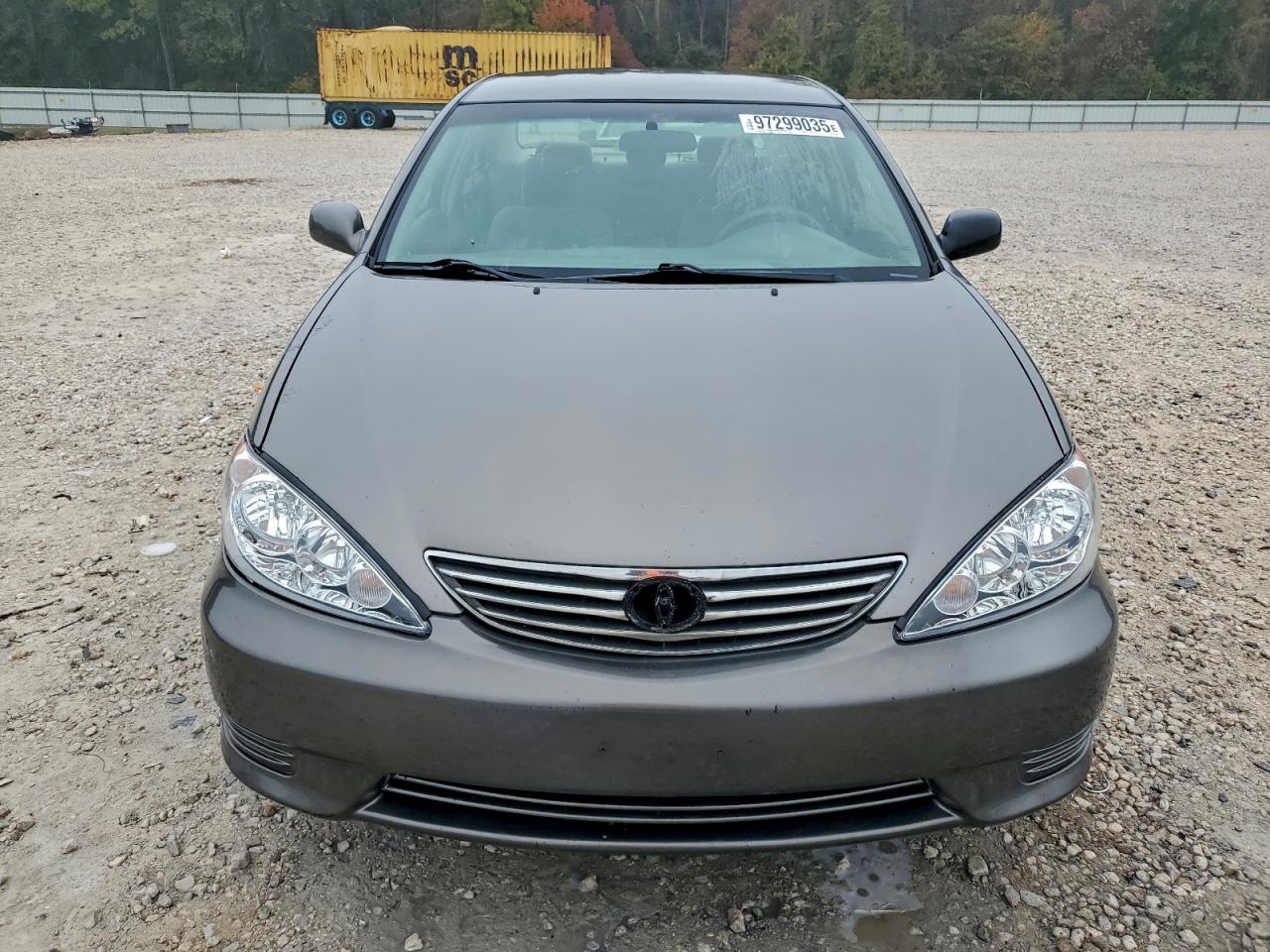 2005 TOYOTA CAMRY LE photo 5