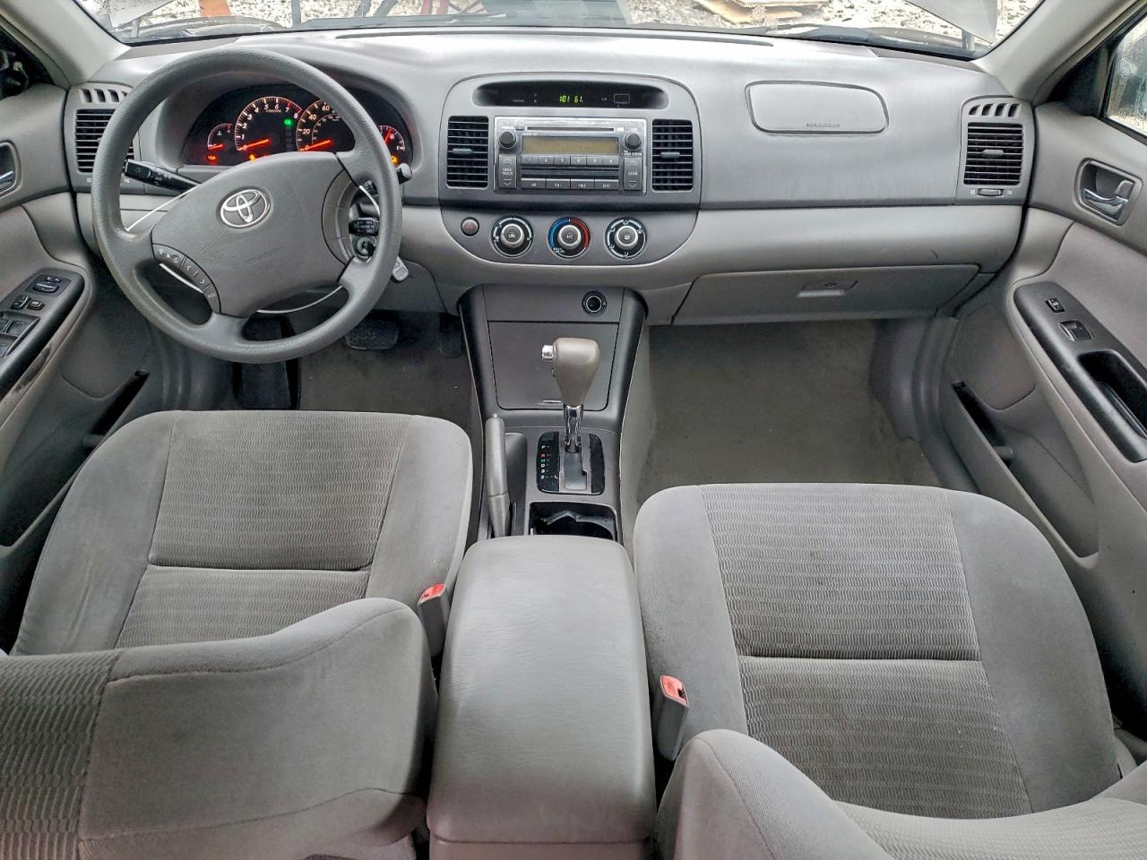 2005 TOYOTA CAMRY LE photo 8