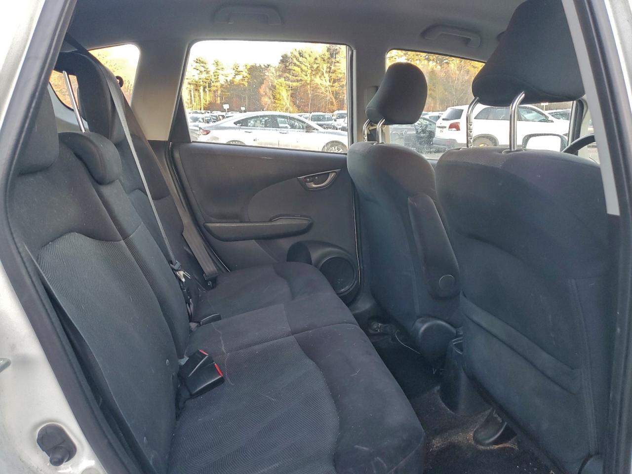 2011 HONDA FIT SPORT photo 11