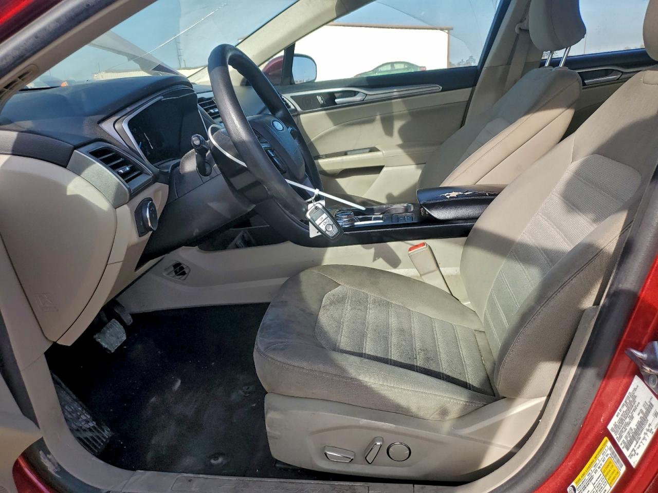 2019 FORD FUSION SE photo 25