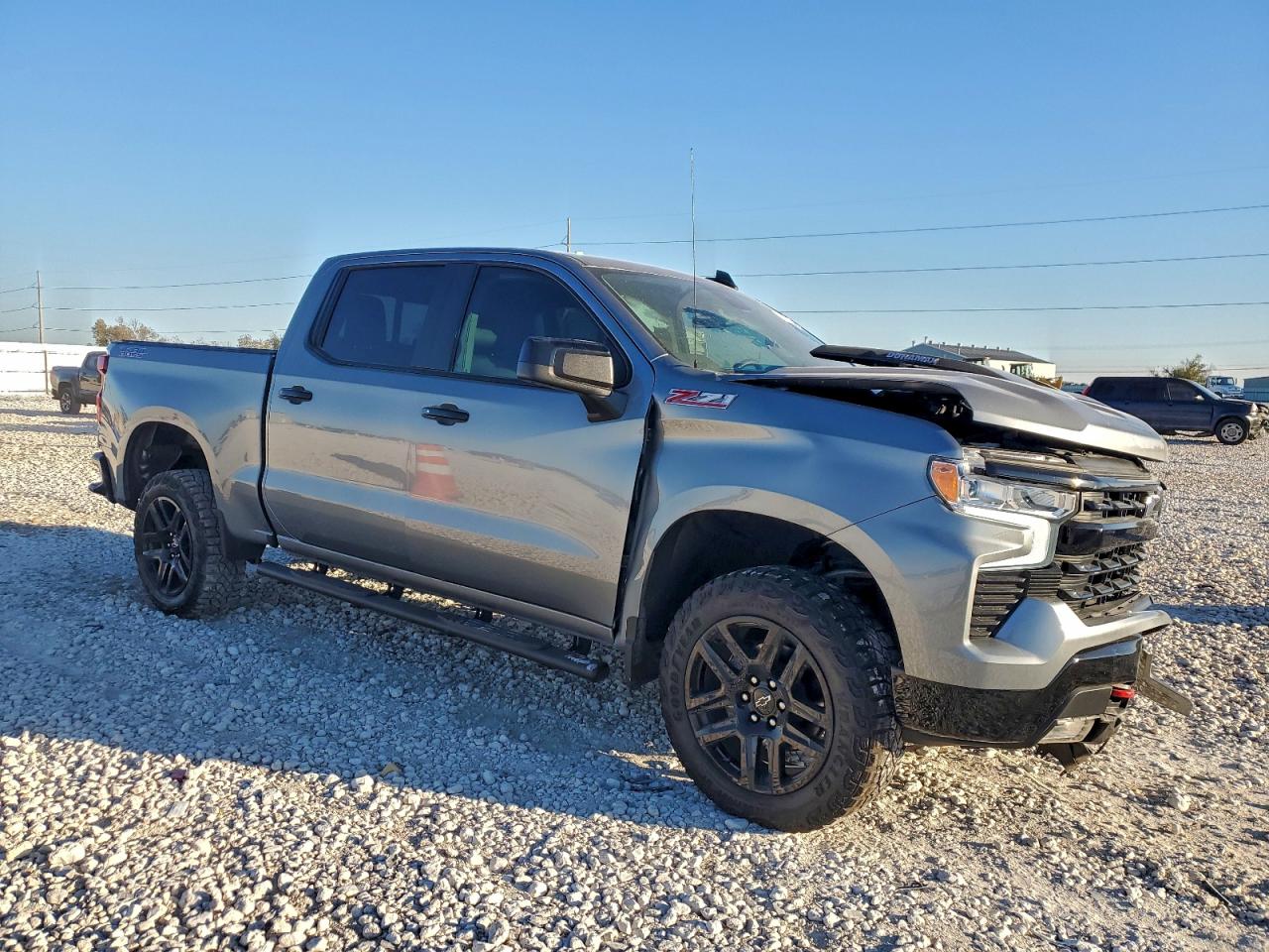 2025 CHEVROLET SILVERADO K1500 LT TRAIL BOSS photo 4