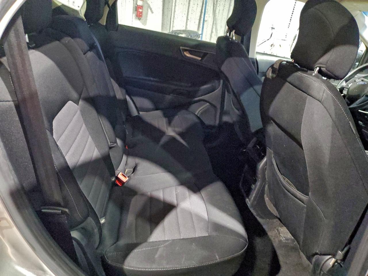 2018 FORD EDGE SE photo 21