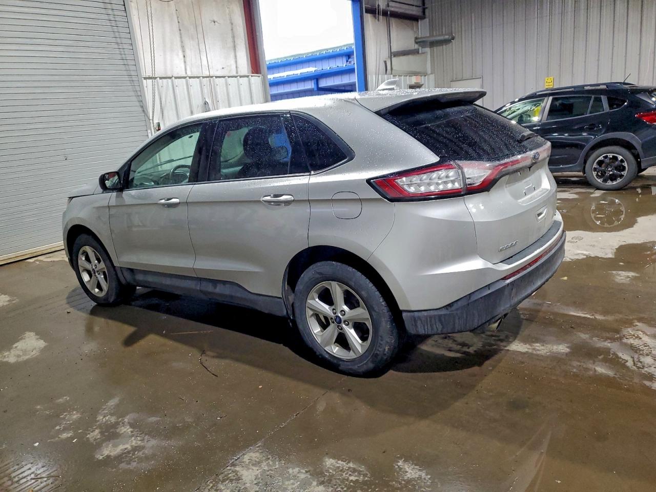 2018 FORD EDGE SE photo 3