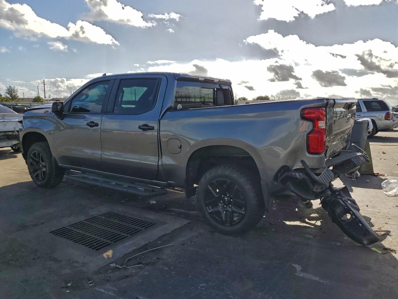 2021 CHEVROLET SILVERADO K1500 LT TRAIL BOSS photo 3