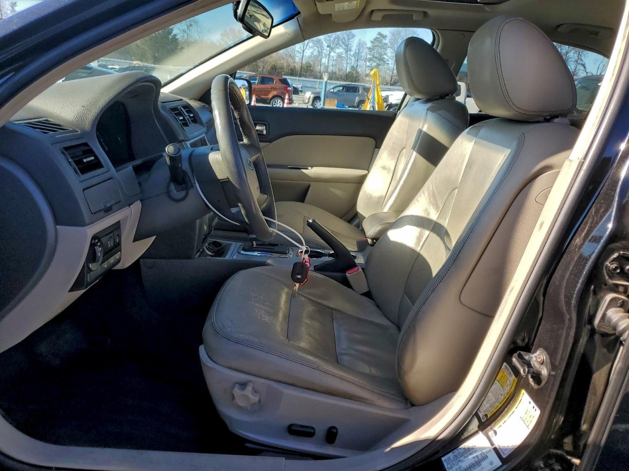 2010 FORD FUSION SEL photo 7