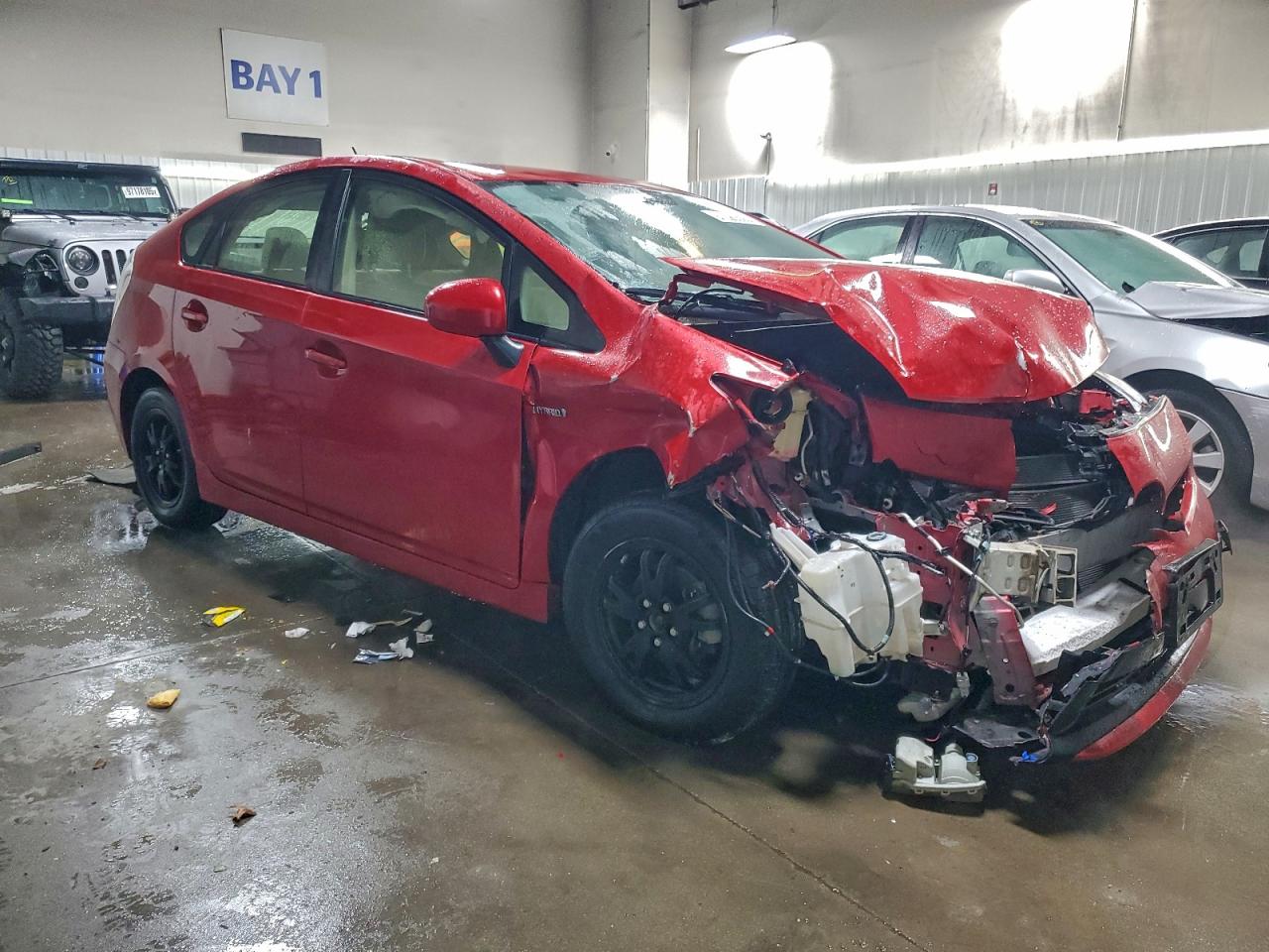 2013 TOYOTA PRIUS photo 4