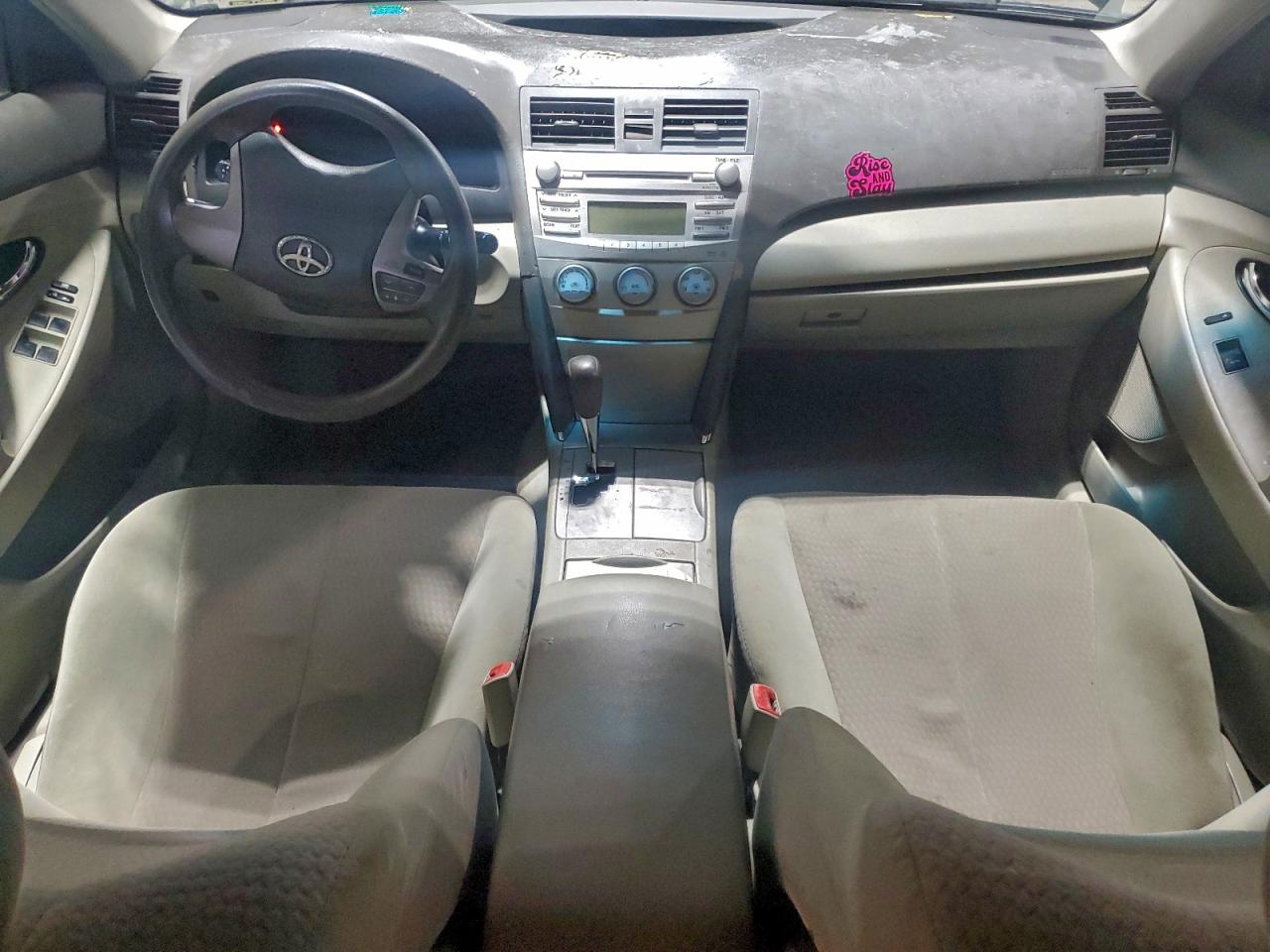 2011 TOYOTA CAMRY BASE photo 15