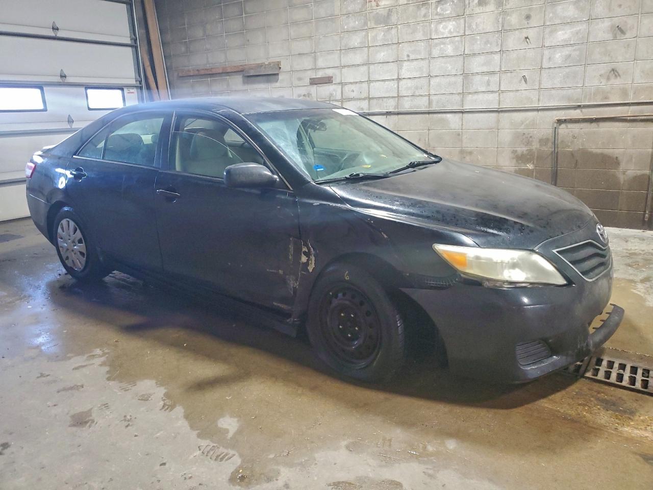 2011 TOYOTA CAMRY BASE photo 7