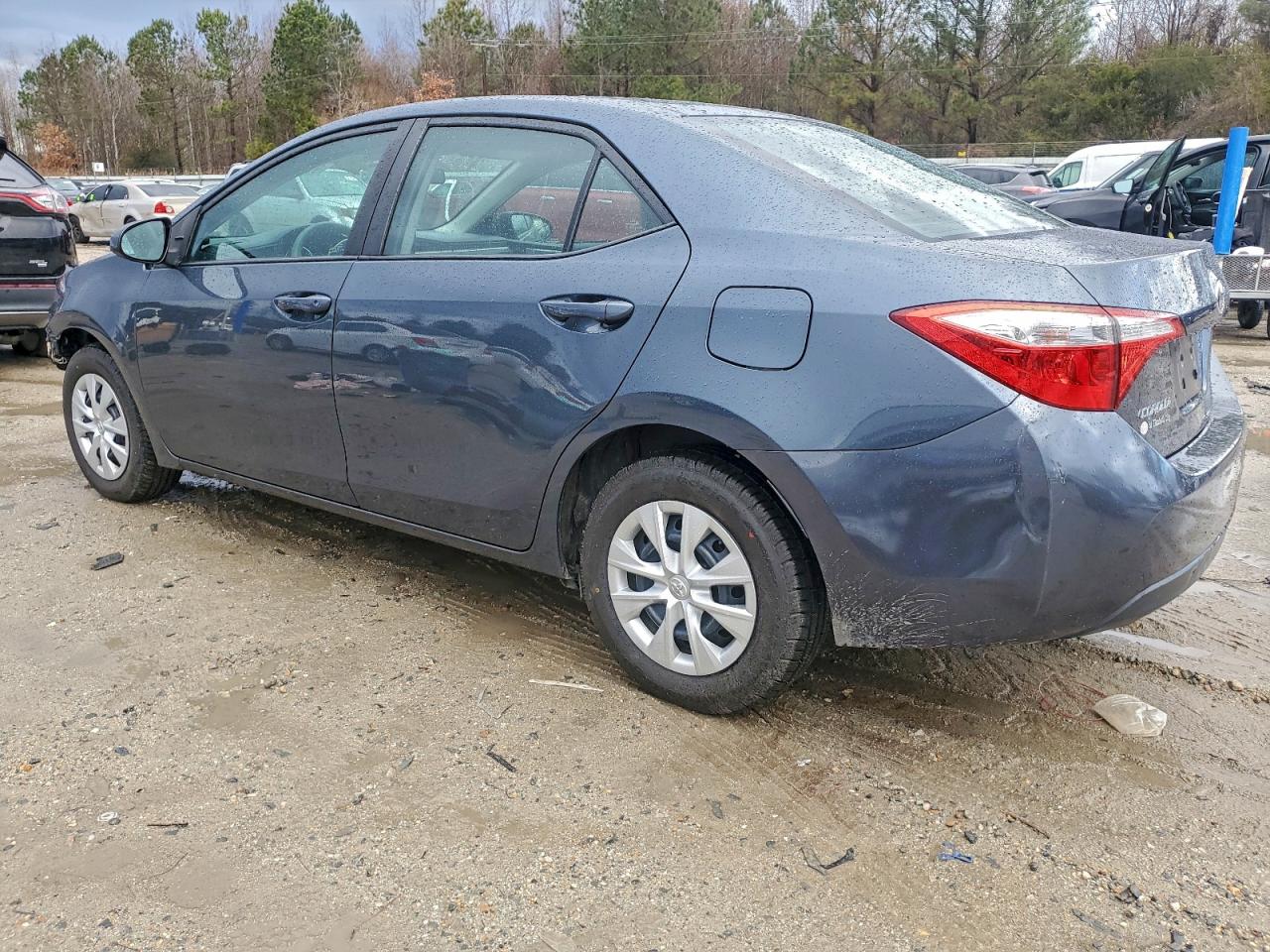2016 TOYOTA COROLLA L photo 2