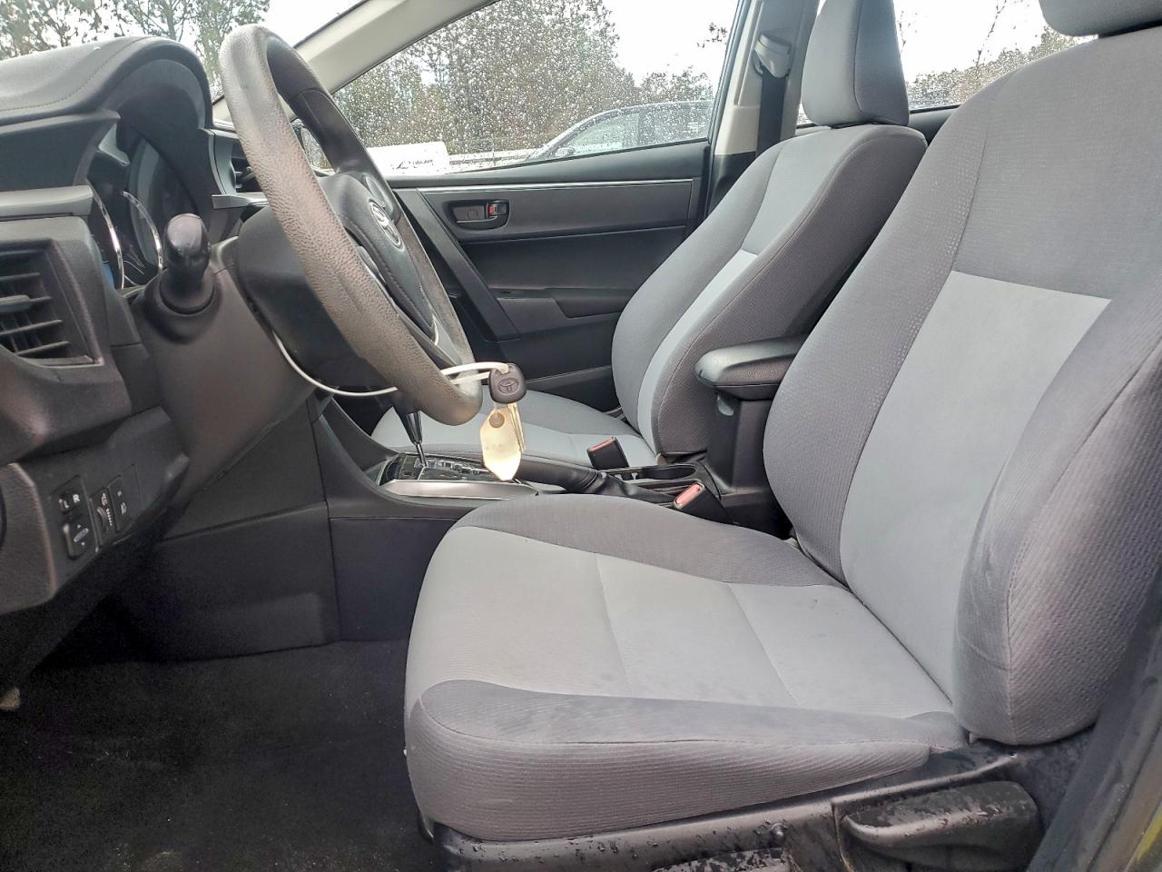 2016 TOYOTA COROLLA L photo 7