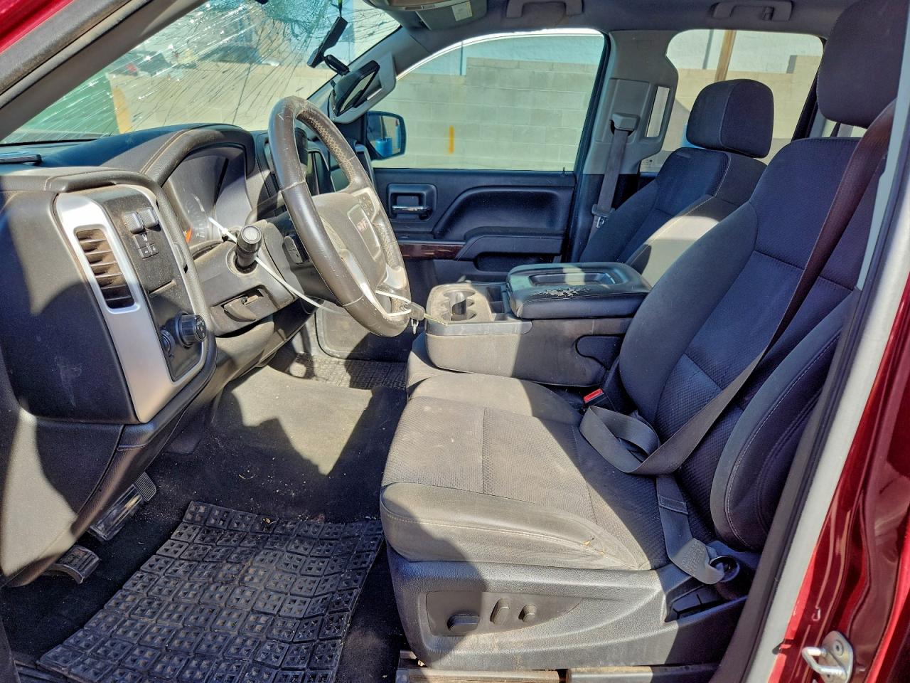2014 GMC SIERRA C1500 SLE photo 7