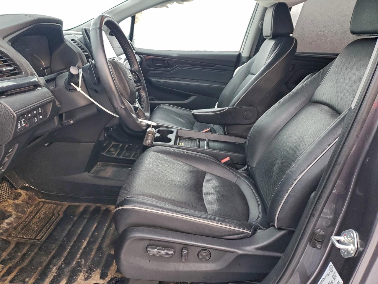 2023 HONDA ODYSSEY TOURING photo 7