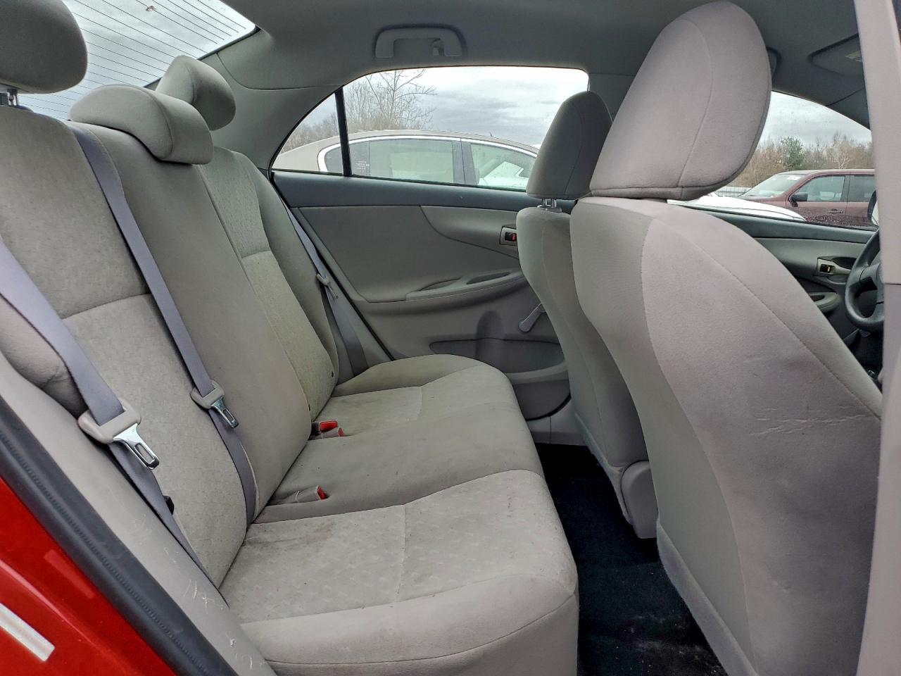 2010 TOYOTA COROLLA BASE photo 10