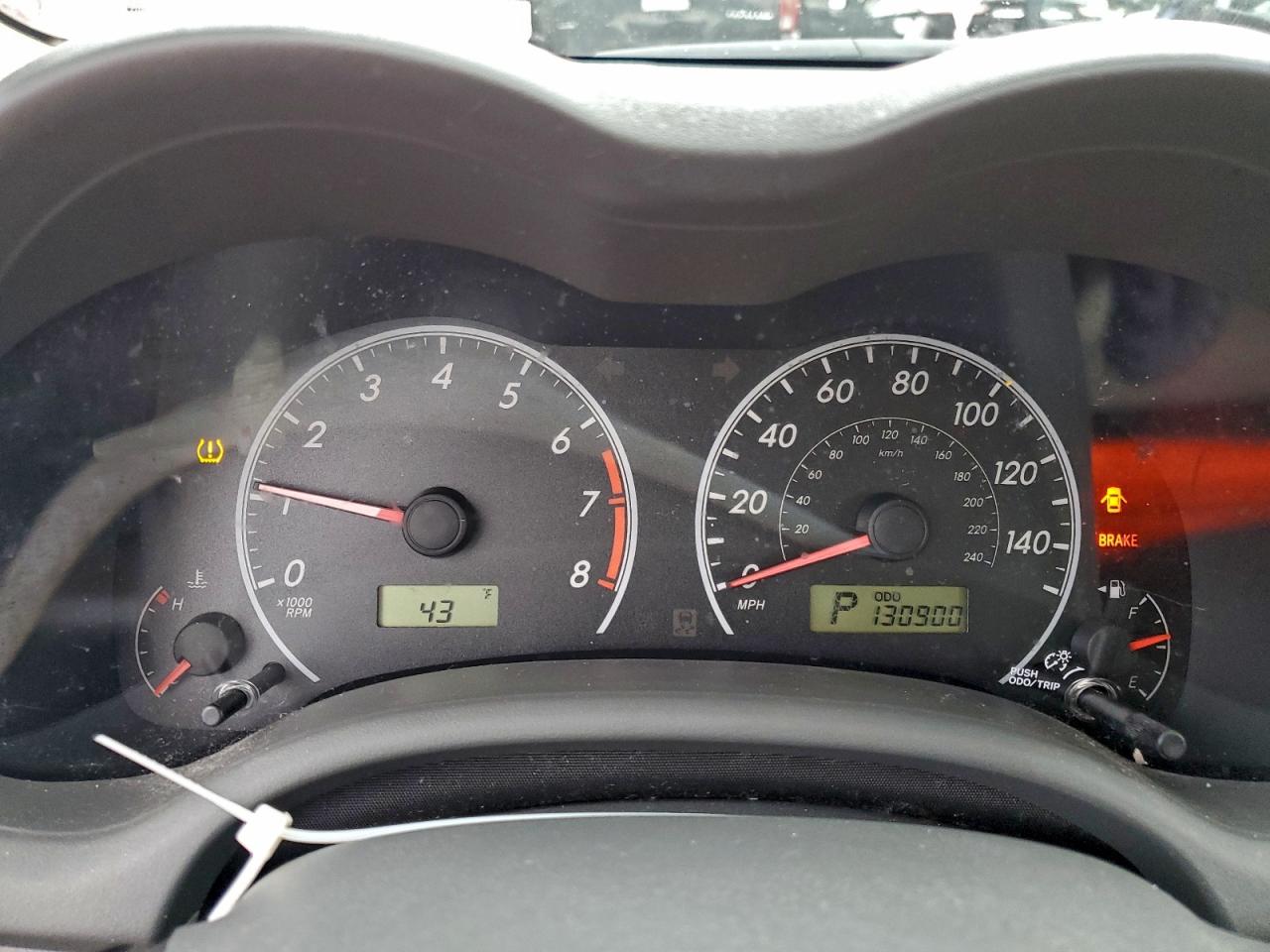 2010 TOYOTA COROLLA BASE photo 9