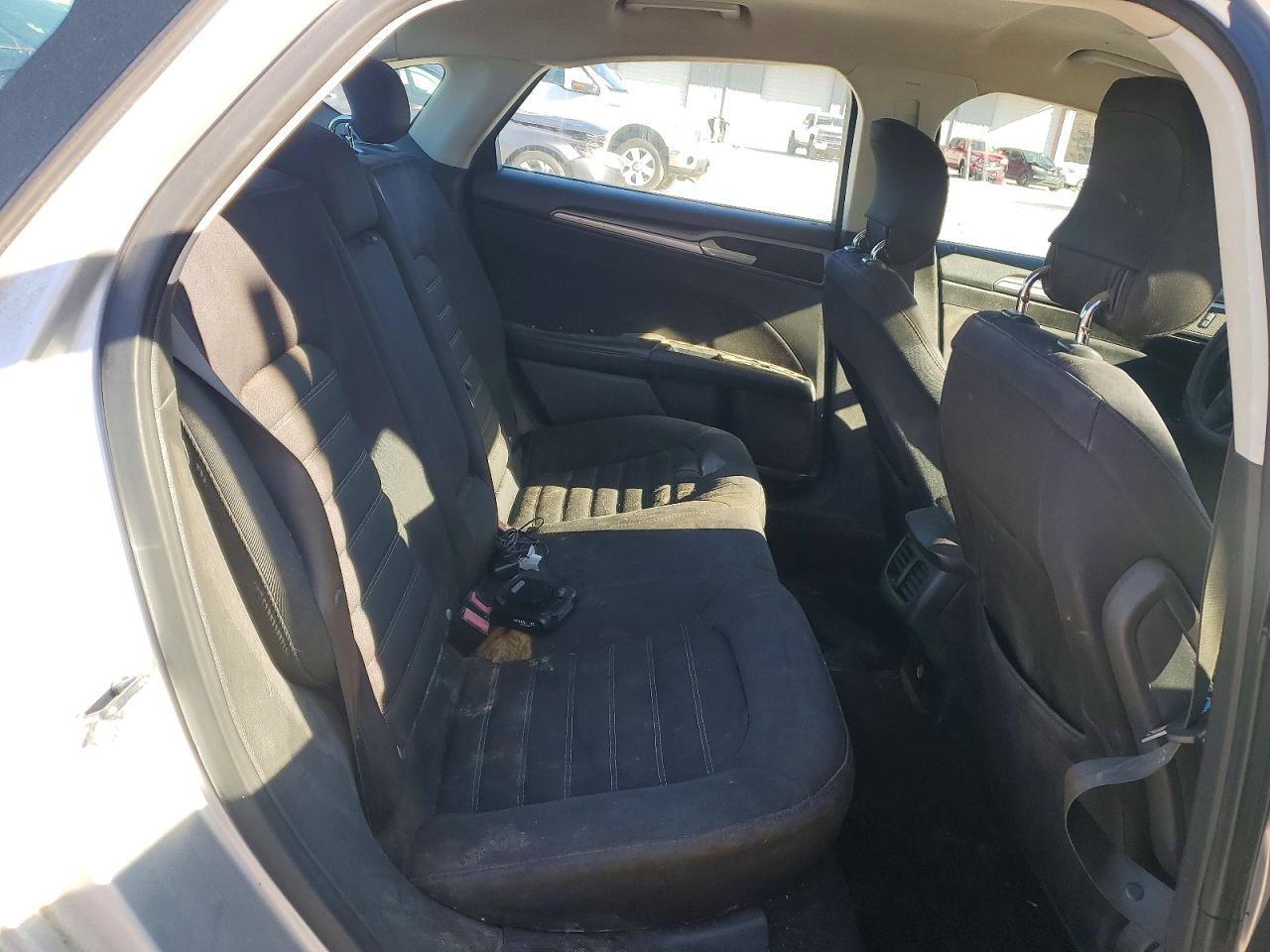 2013 FORD FUSION SE photo 10