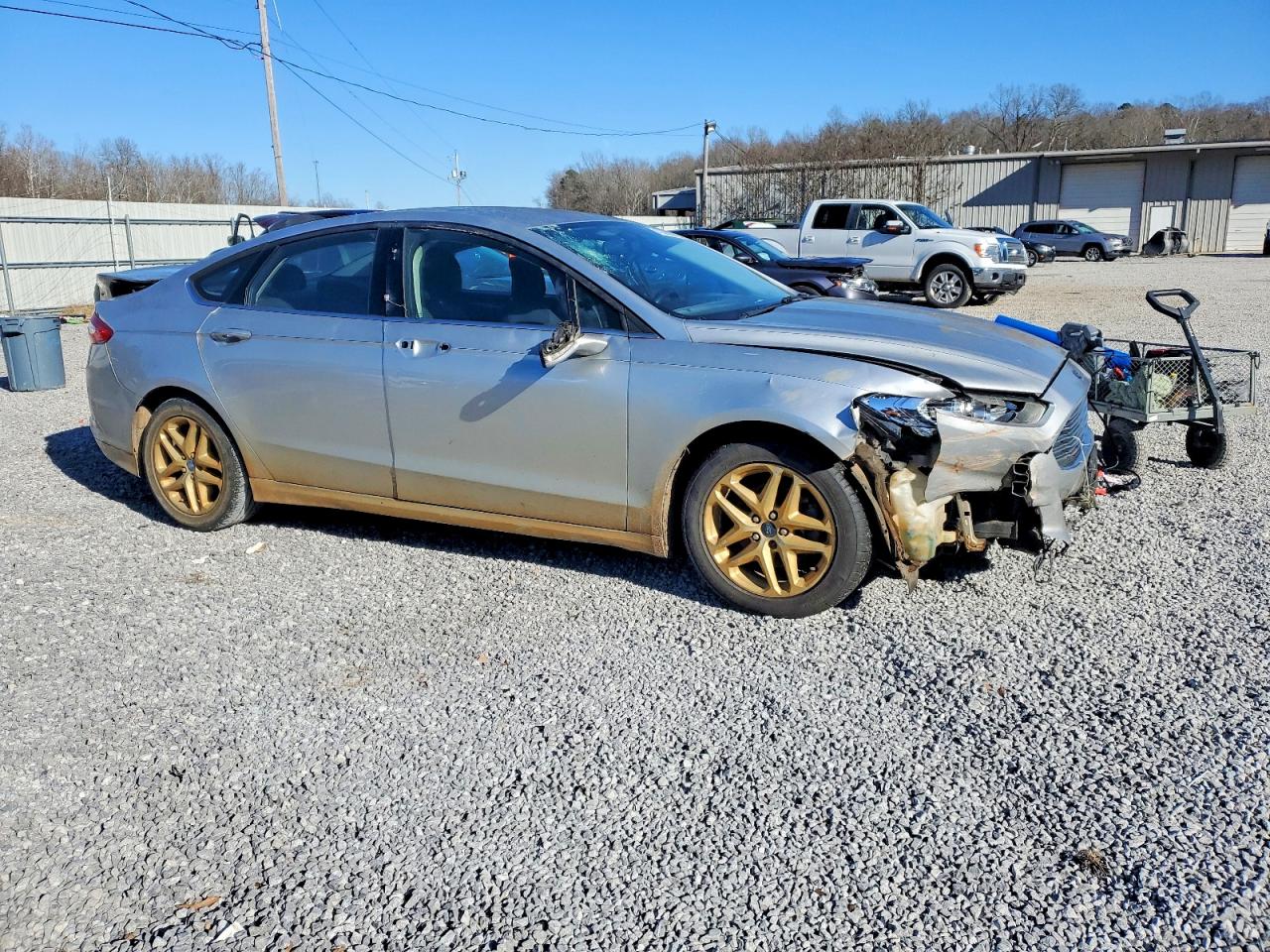 2013 FORD FUSION SE photo 4