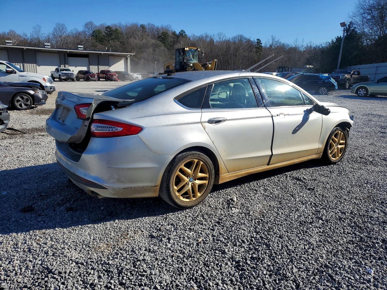2013 FORD FUSION SE photo 3