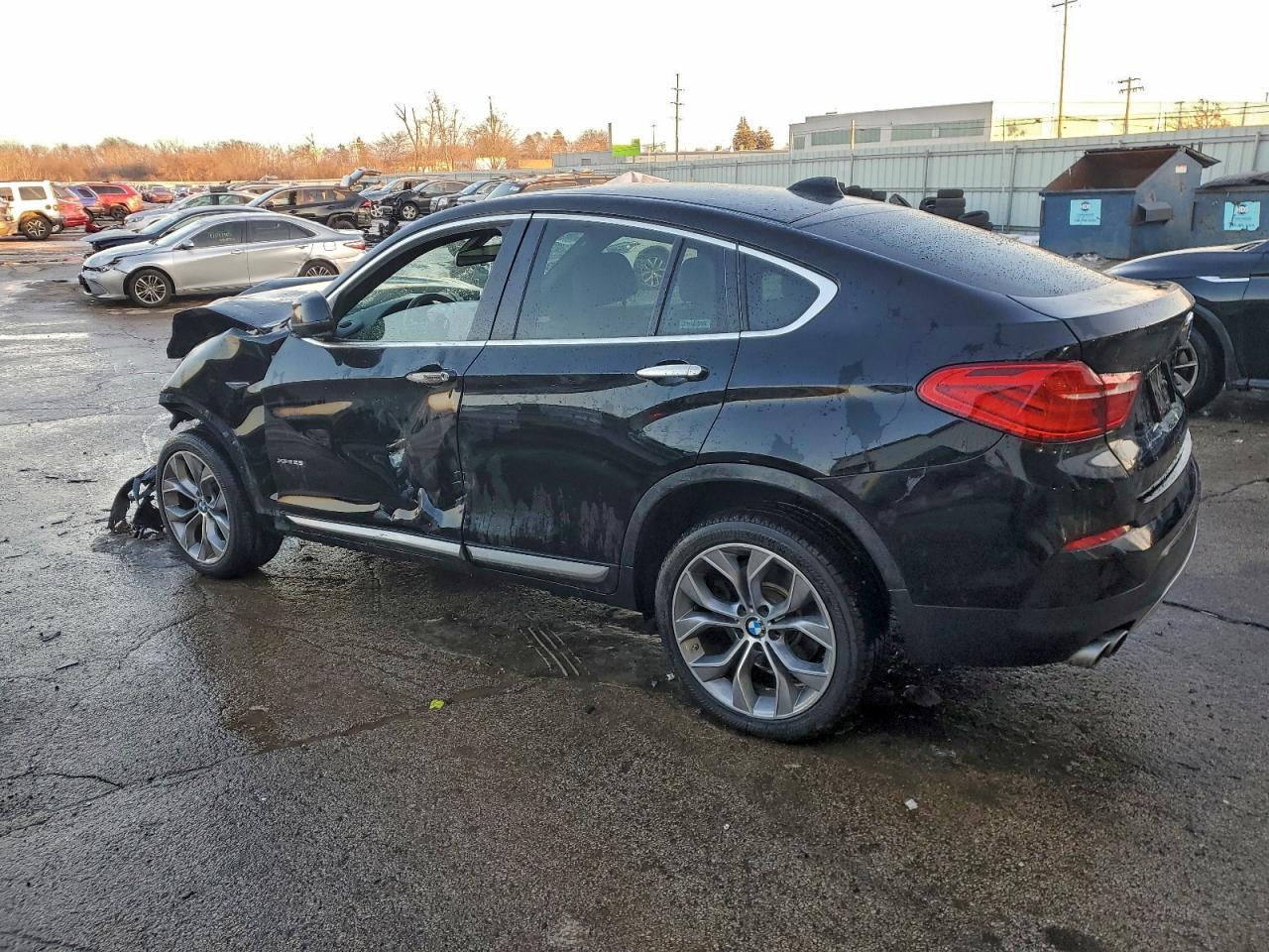 2018 BMW X4 XDRIVE28I photo 3