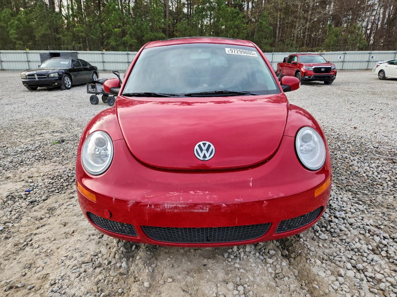 2009 VOLKSWAGEN NEW BEETLE S photo 5