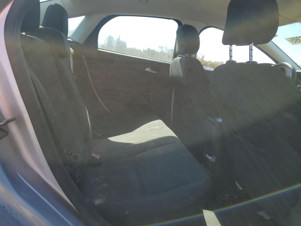 2015 FORD FOCUS SE photo 10