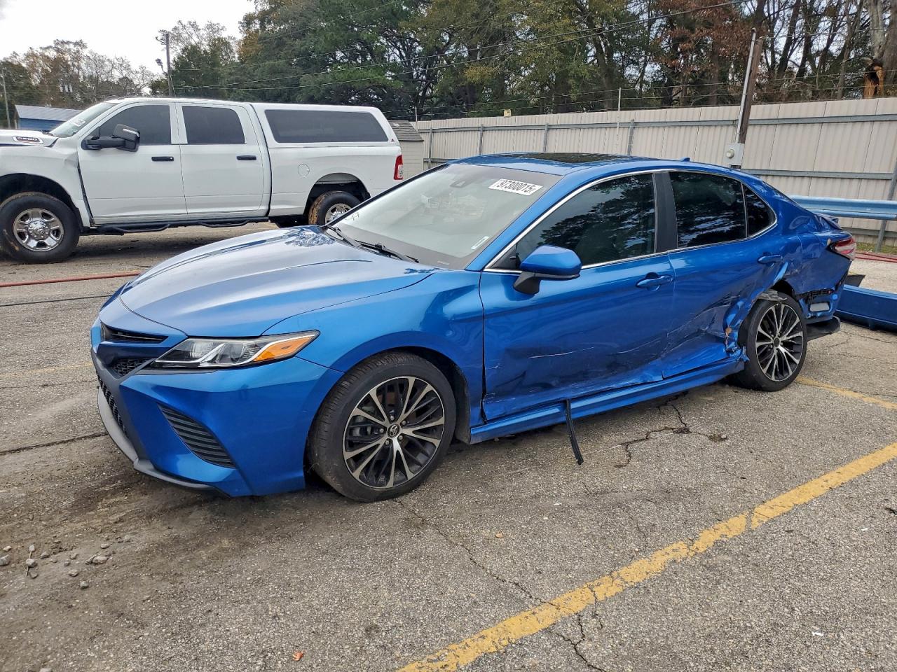 2020 TOYOTA CAMRY