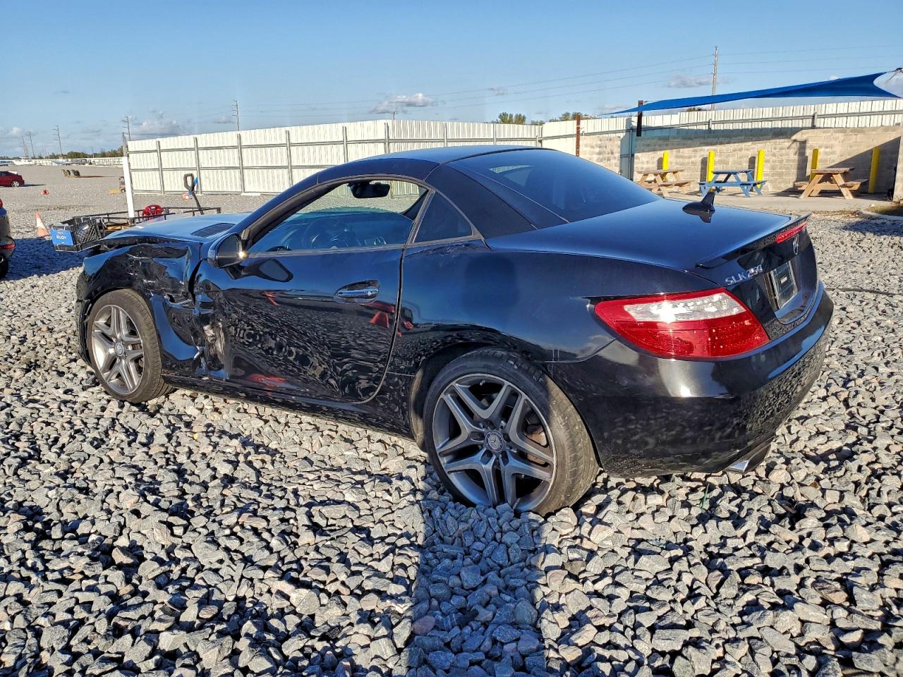 2015 MERCEDES-BENZ SLK 250 photo 3