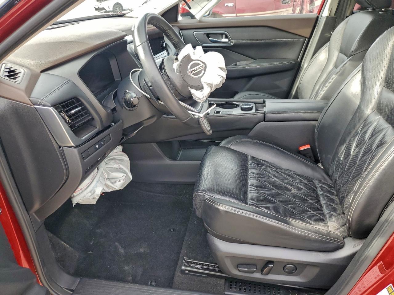 2021 NISSAN ROGUE PLATINUM photo 7