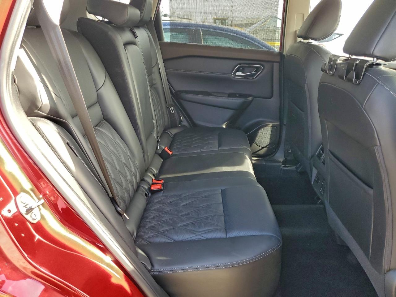 2021 NISSAN ROGUE PLATINUM photo 11