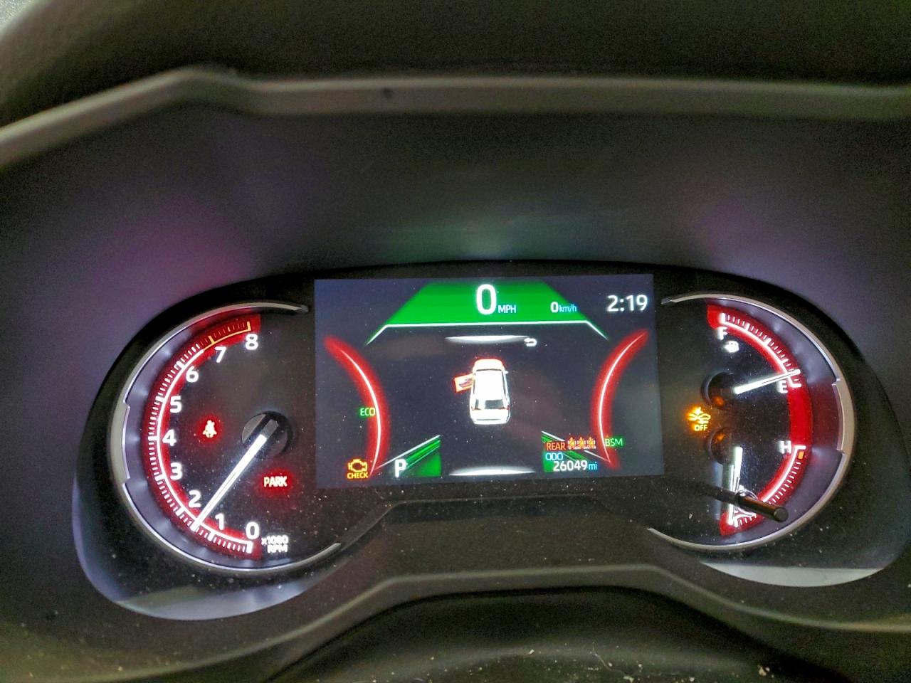 2025 TOYOTA RAV4 XLE PREMIUM photo 9