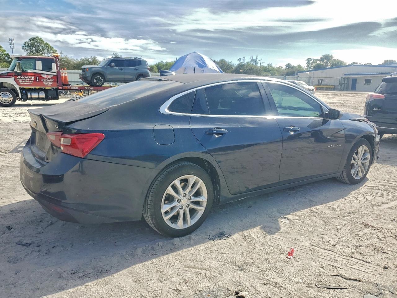 2018 CHEVROLET MALIBU LT photo 7