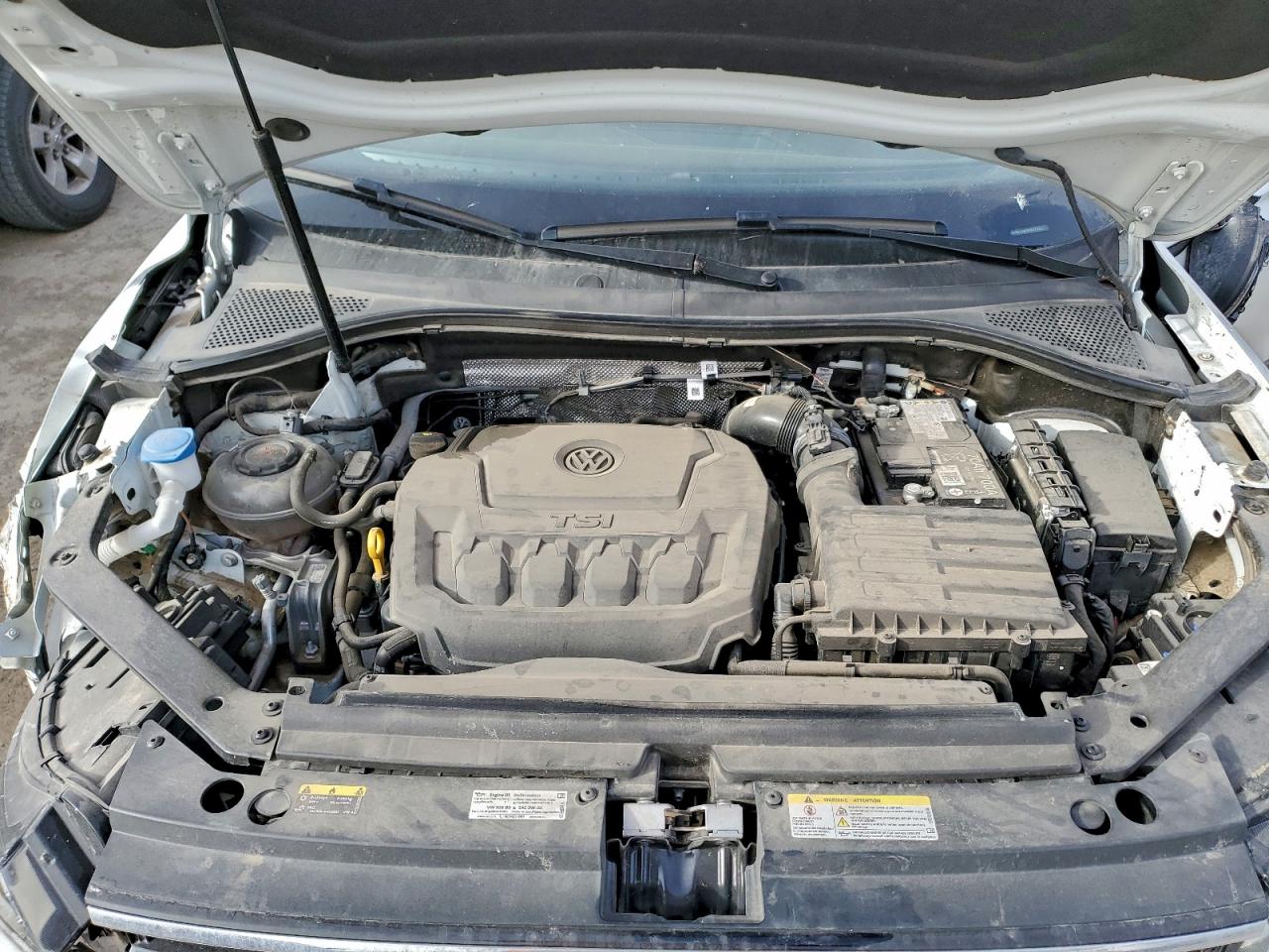 2024 VOLKSWAGEN TIGUAN S photo 31