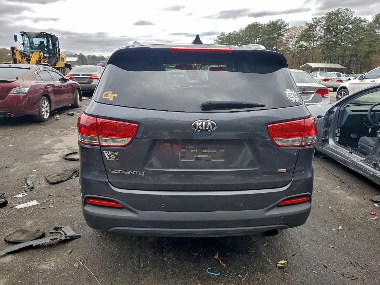 2017 KIA SORENTO LX photo 6