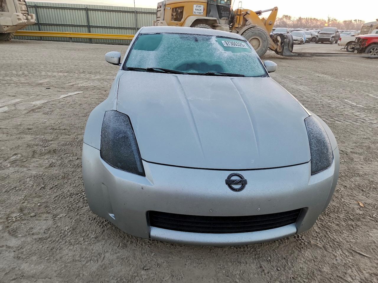 2005 NISSAN 350Z COUPE photo 9