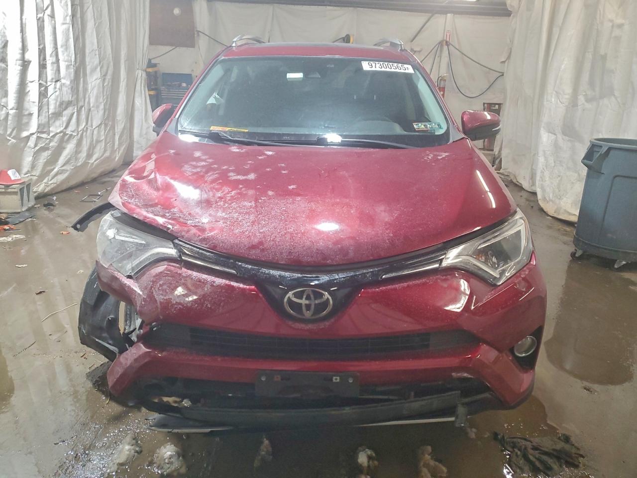 2018 TOYOTA RAV4 ADVENTURE photo 9