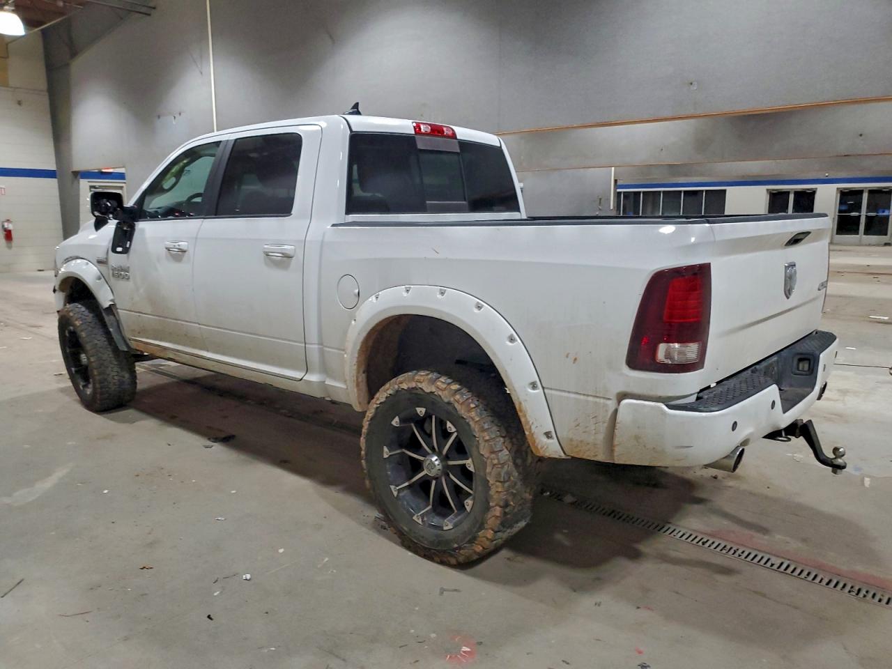 2013 RAM 1500 SPORT photo 4