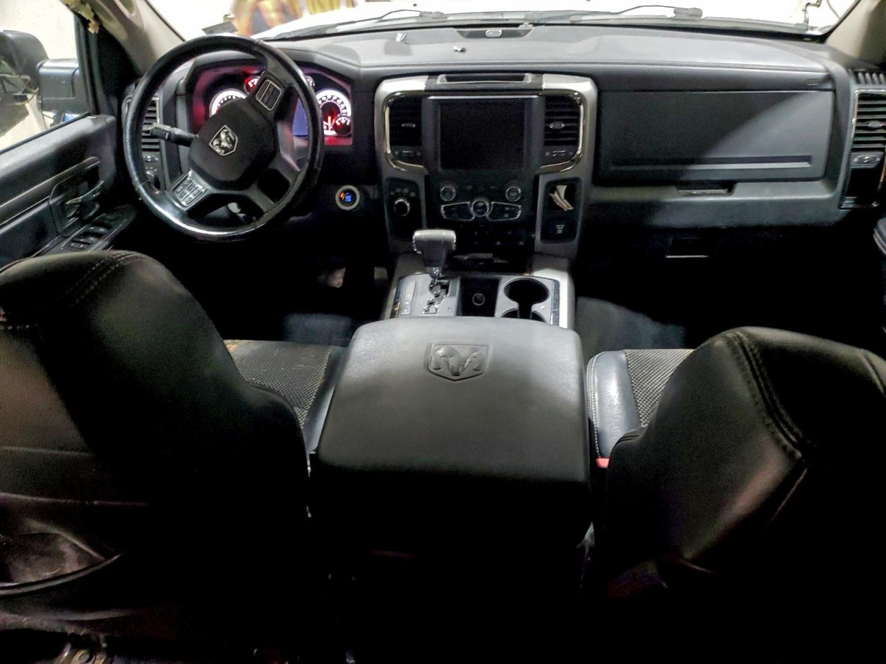 2013 RAM 1500 SPORT photo 22