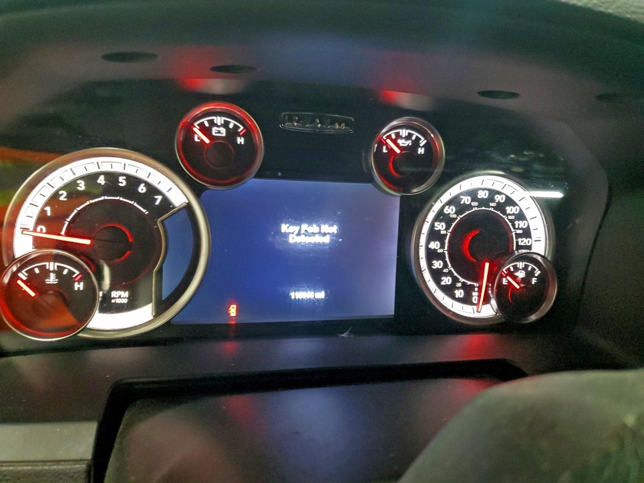 2013 RAM 1500 SPORT photo 25