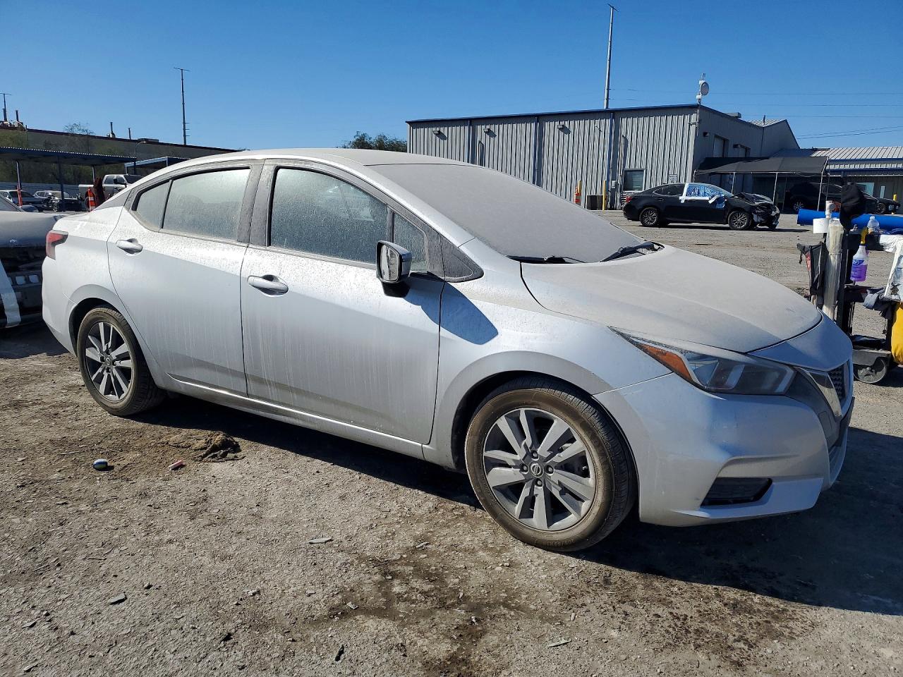 2021 NISSAN VERSA SV photo 10