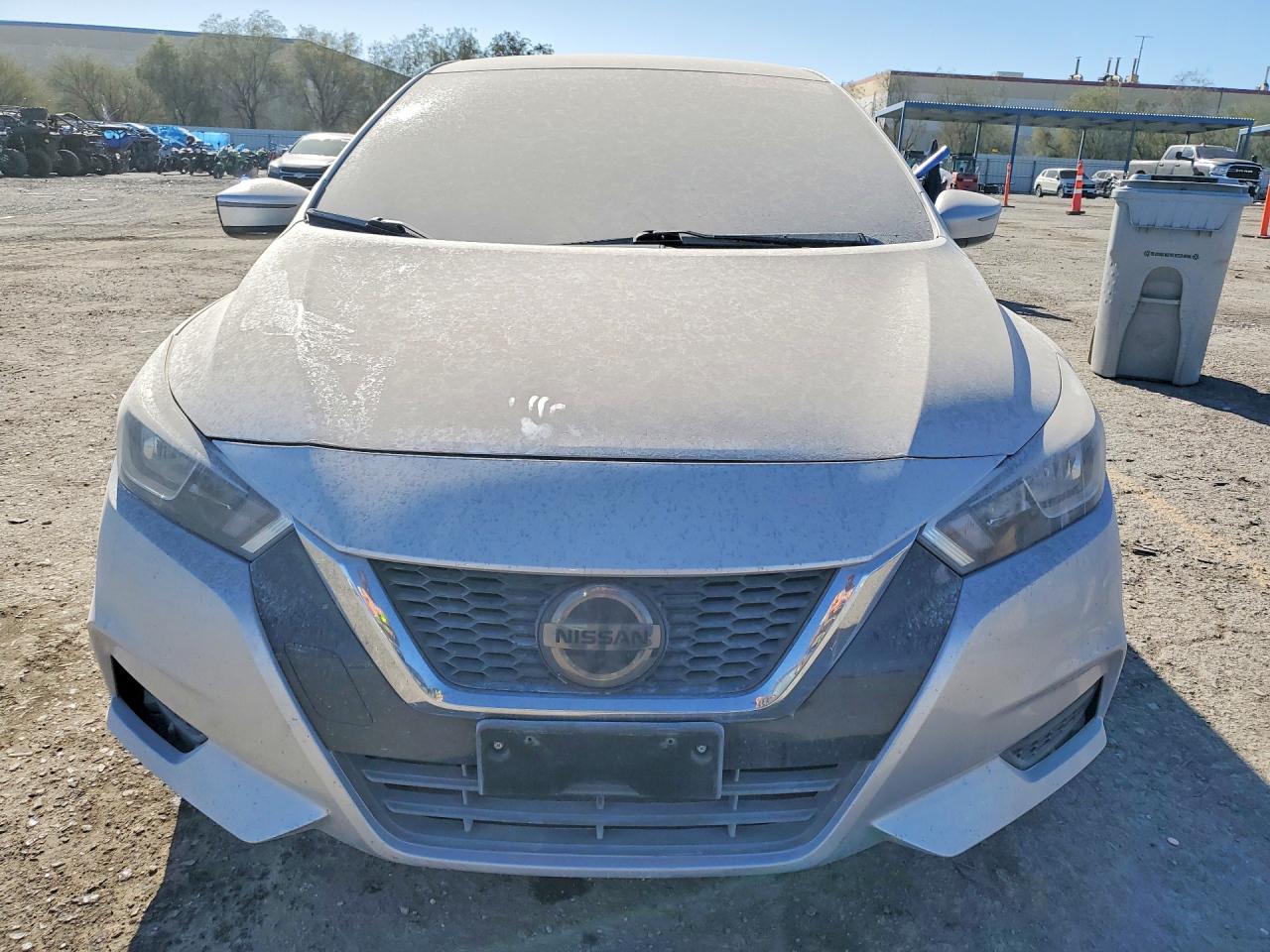 2021 NISSAN VERSA SV photo 13