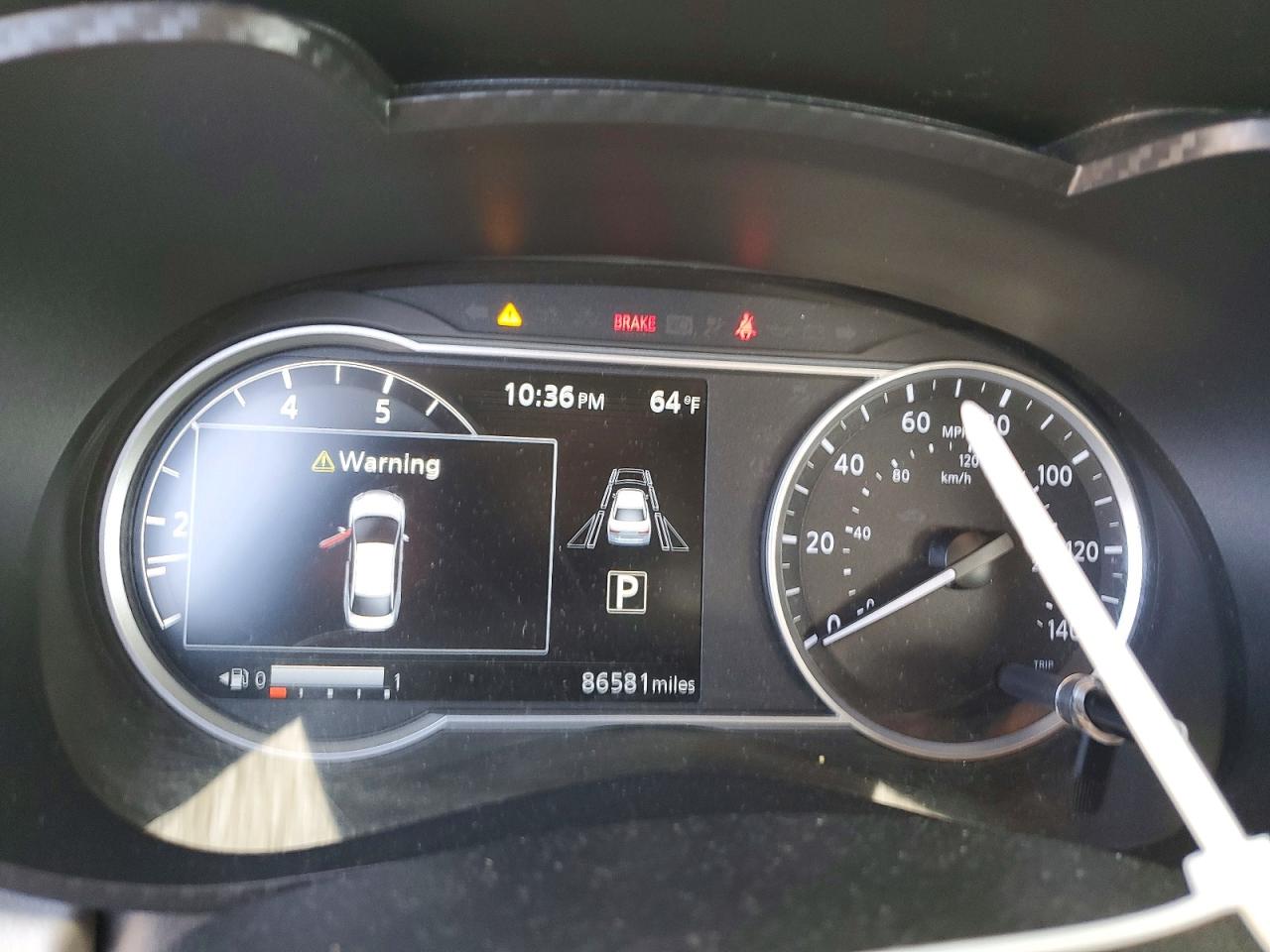 2021 NISSAN VERSA SV photo 25