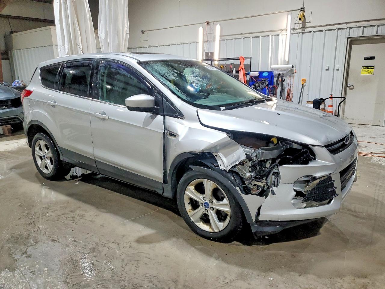 2013 FORD ESCAPE SE photo 4