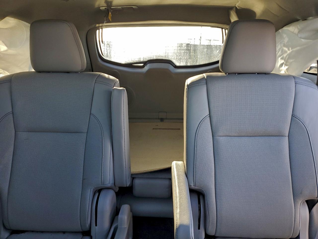 2018 TOYOTA HIGHLANDER HYBRID LIMITED photo 10