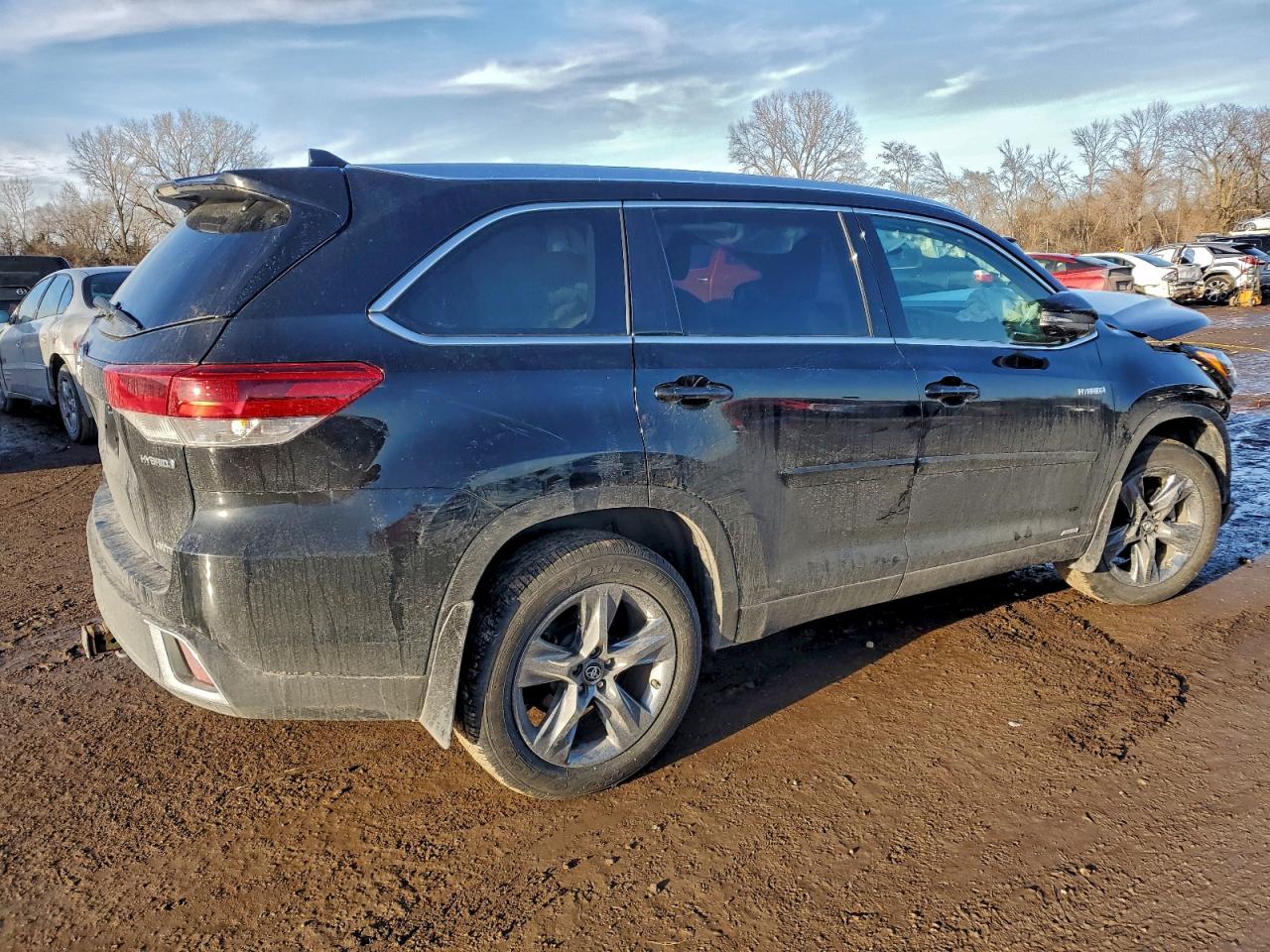 2018 TOYOTA HIGHLANDER HYBRID LIMITED photo 3