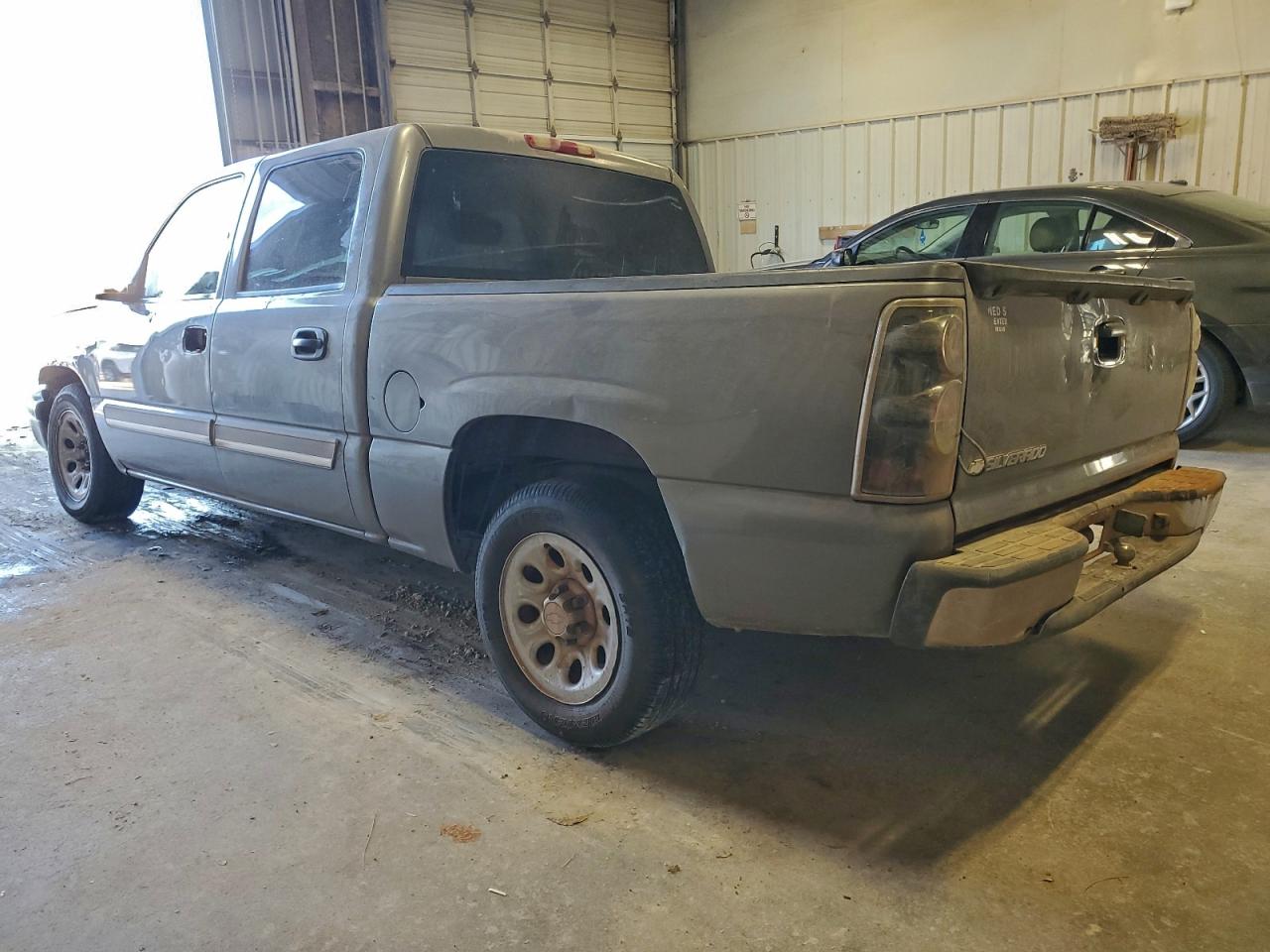 2007 CHEVROLET SILVERADO C1500 CLASSIC CREW CAB photo 4