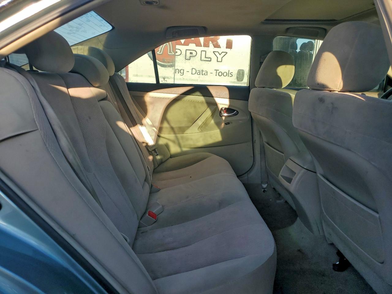2010 TOYOTA CAMRY BASE photo 28