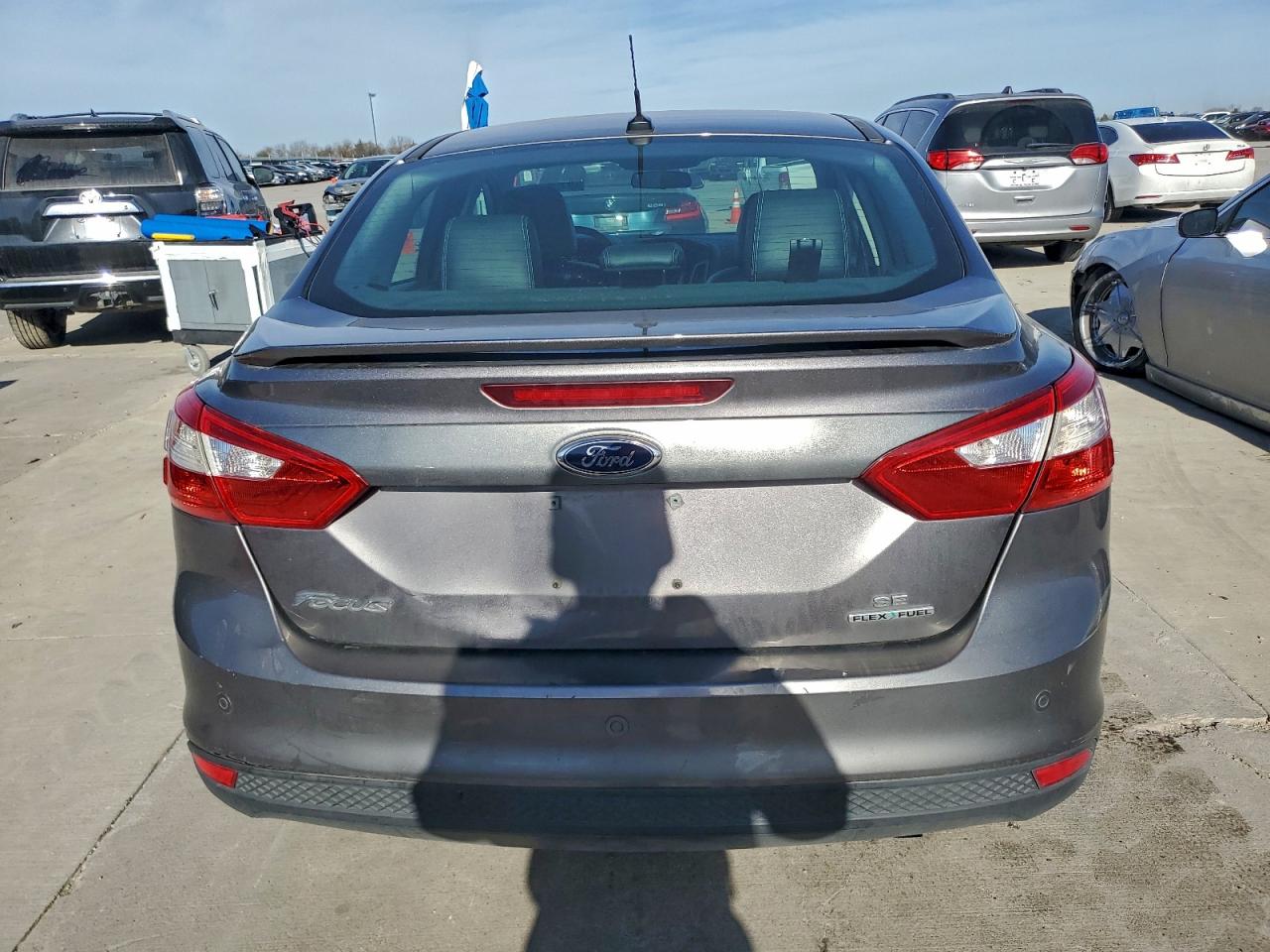 2014 FORD FOCUS SE photo 6