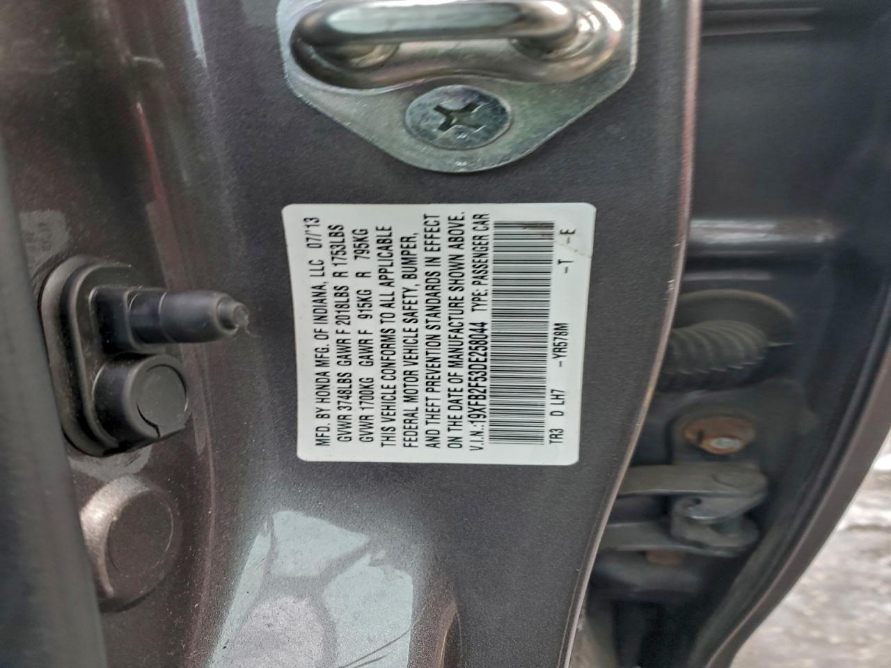 2013 HONDA CIVIC LX photo 12