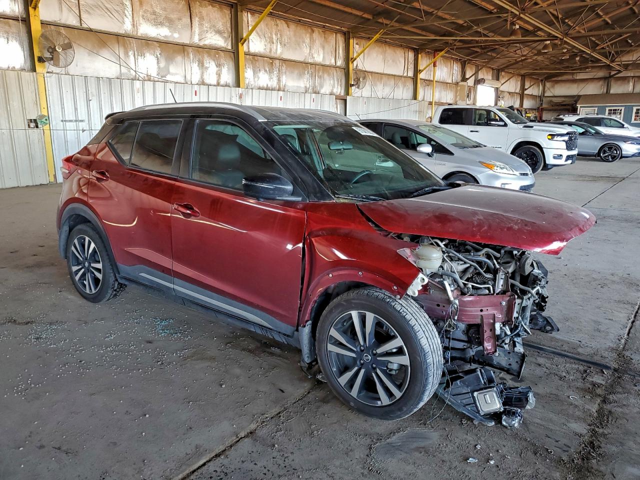 2020 NISSAN KICKS SR photo 7