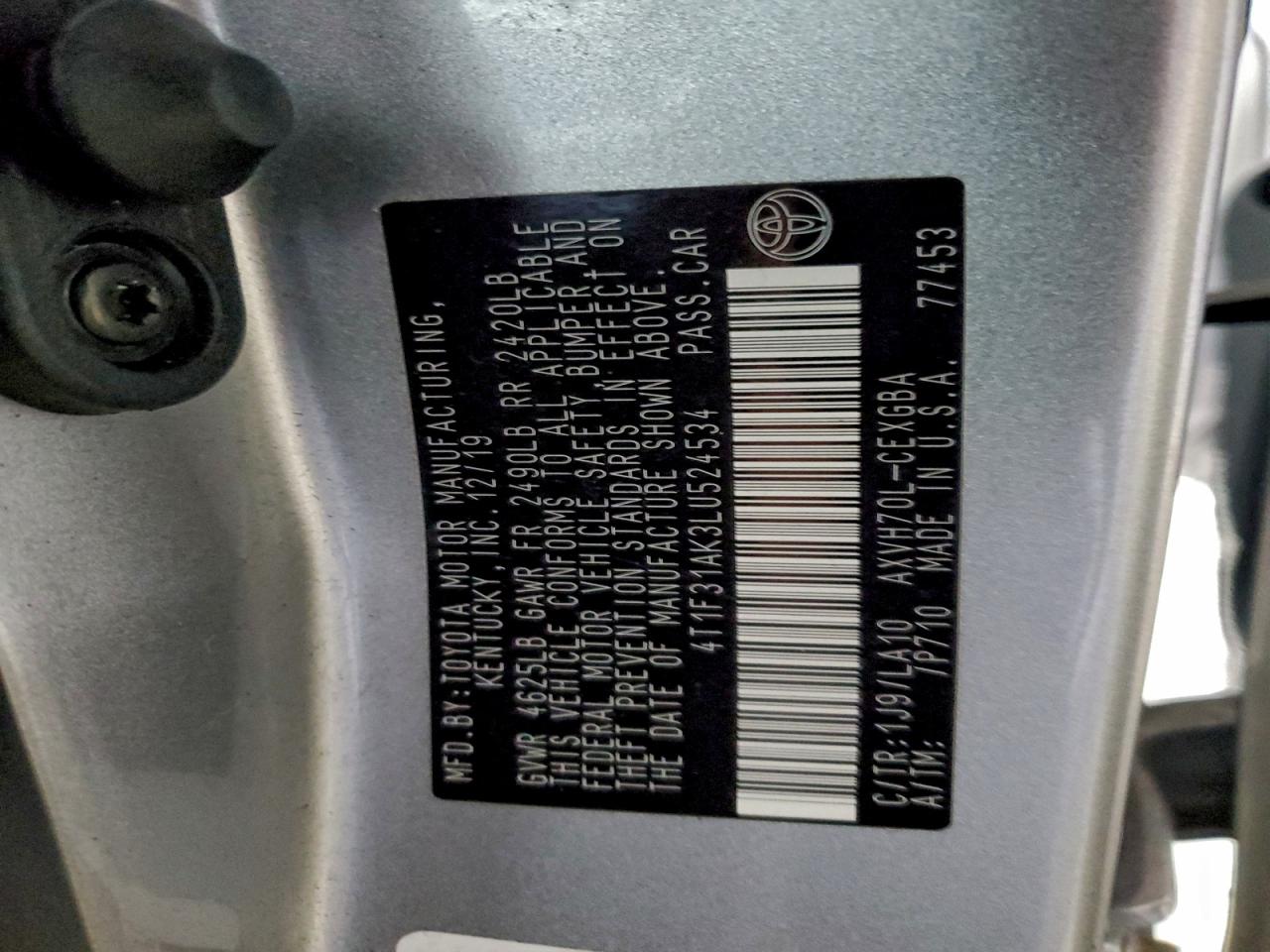 2020 TOYOTA CAMRY XLE photo 12
